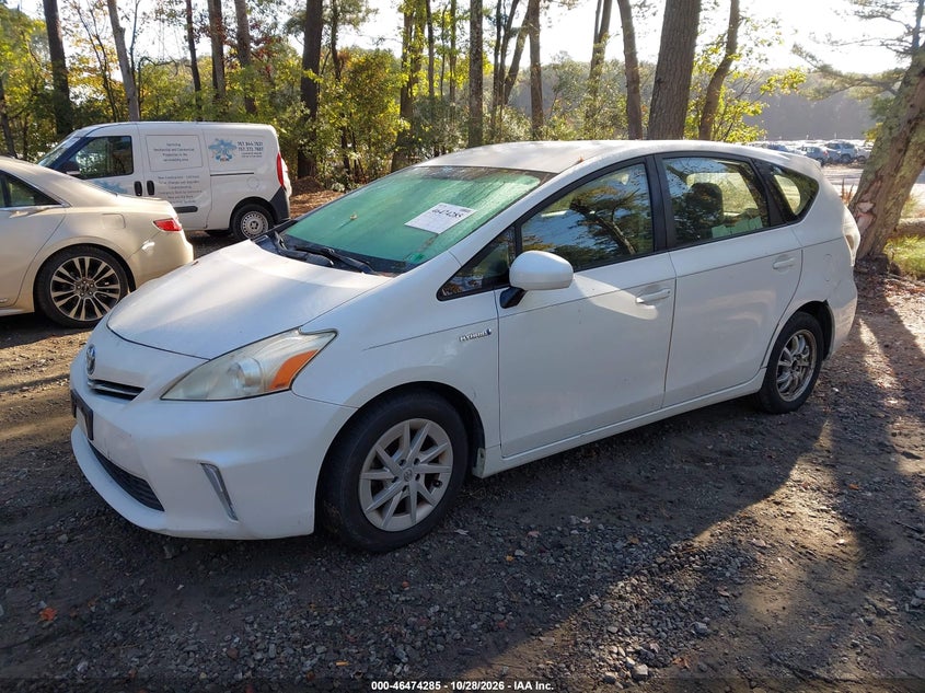 Vin: jtdzn3eu3d3202227, lot: 46974664, toyota prius v three 20132