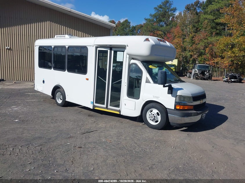 2012 Chevrolet Express Cutaway 4500 Series Diesel