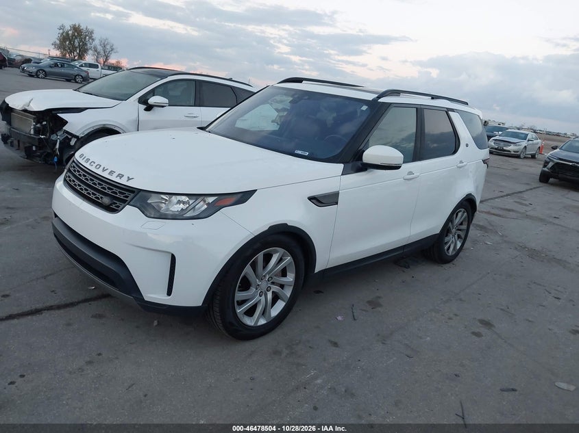 Vin: salrg2rv9ja055421, lot: 46978883, land rover discovery se 20182