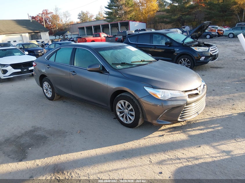 2016 Toyota Camry LE