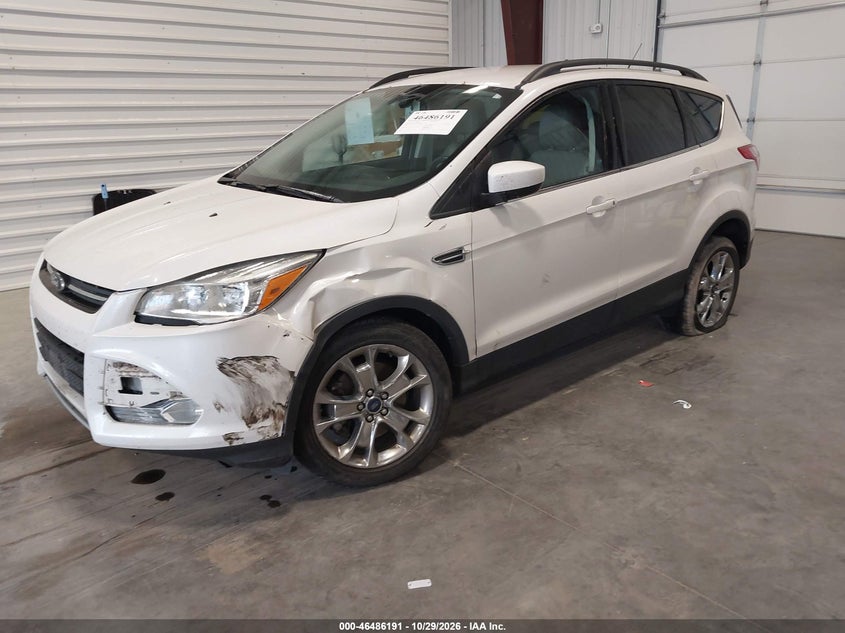 2014 Ford Escape Se, Front End, IAAI, VIN 1FMCU9G9XEUD58387 — photo 2
