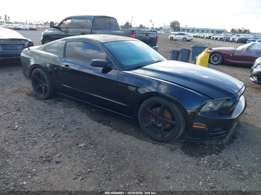 2013 Ford Mustang V6