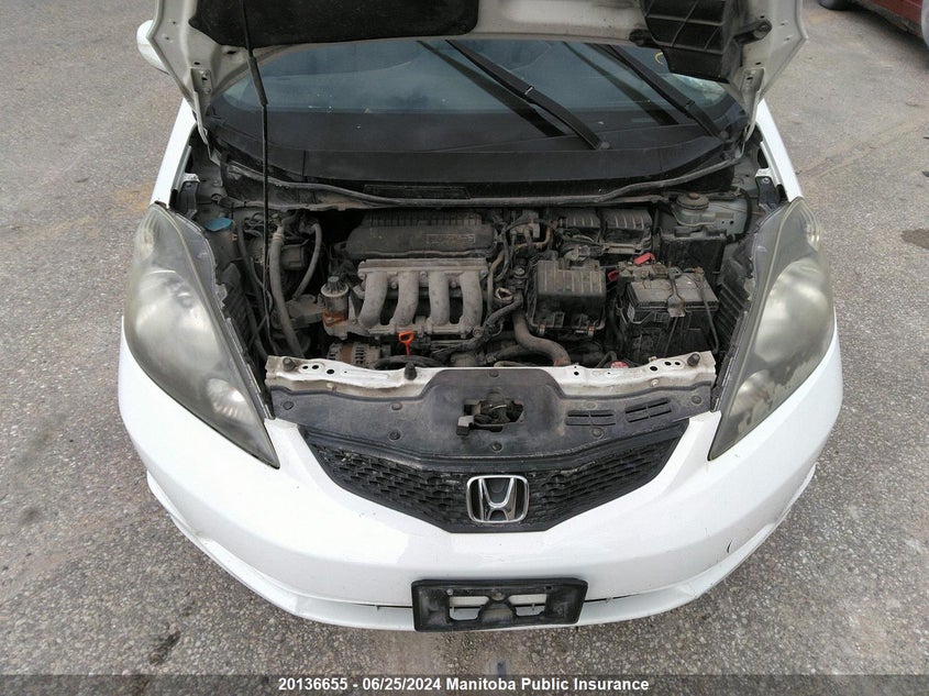 2014 Honda Fit Dx VIN: LUCGE8H50E3001553 Lot: 20136655