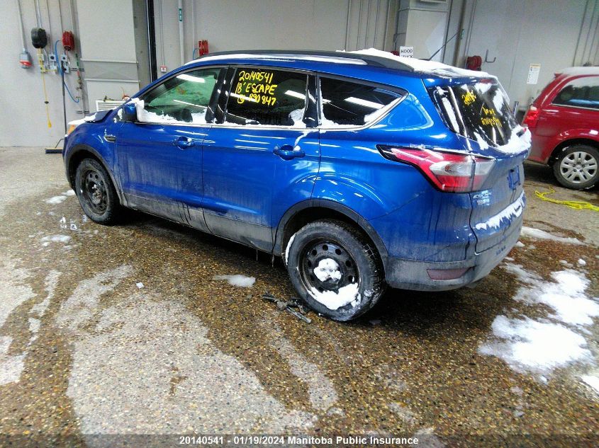 1FMCU9GD1JUB90847 2018 Ford Escape Se