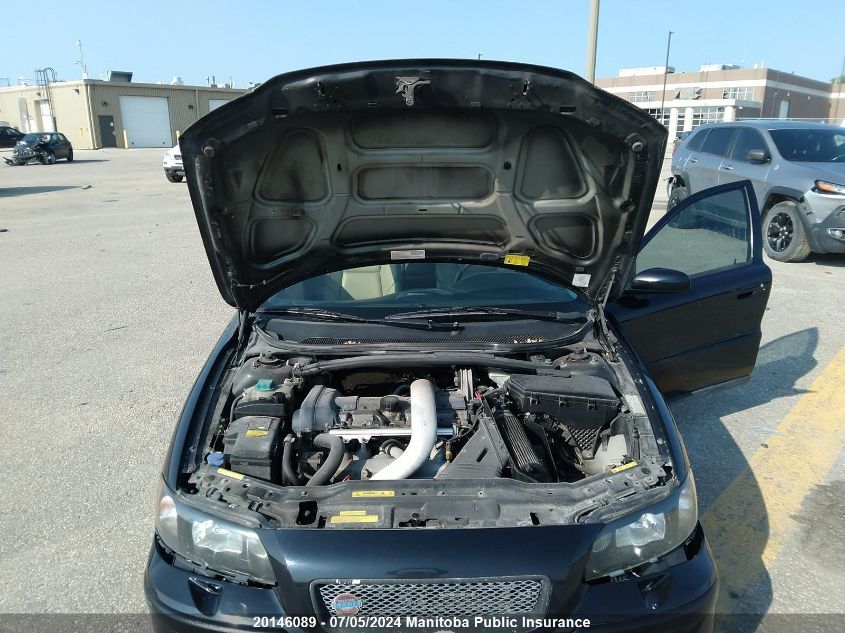 2004 Volvo S60 R VIN: YV1RH52Y142350774 Lot: 20146089