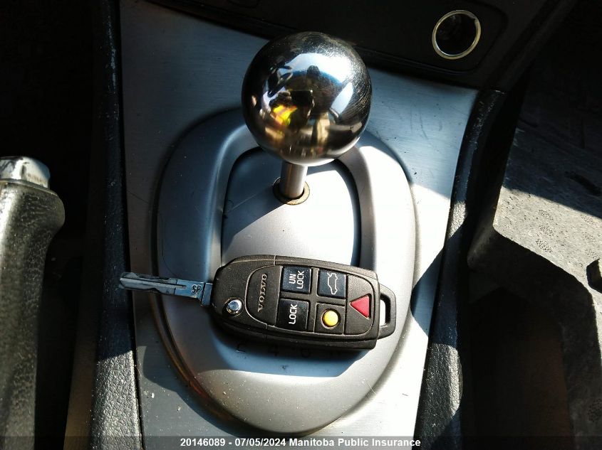 2004 Volvo S60 R VIN: YV1RH52Y142350774 Lot: 20146089