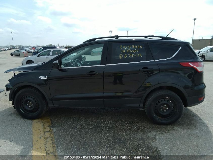 2013 Ford Escape Se VIN: 1FMCU9GX7DUB74232 Lot: 20153480