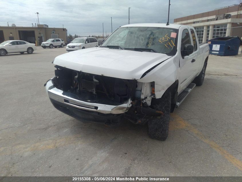 2011 Chevrolet Silverado VIN: 1GCRKSE35BZ225156 Lot: 20155308