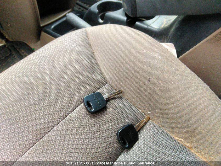 2002 Ford Escape Xlt V6 VIN: 1FMYU04142KA05506 Lot: 20157181