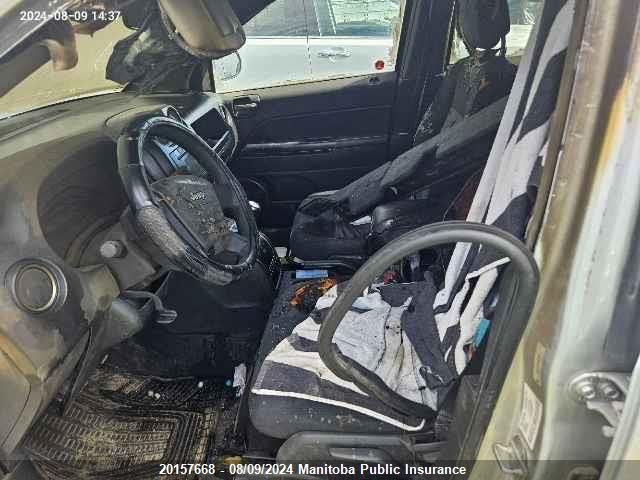 2010 Jeep Compass Sport VIN: 1J4NT4FB2AD537261 Lot: 20157668