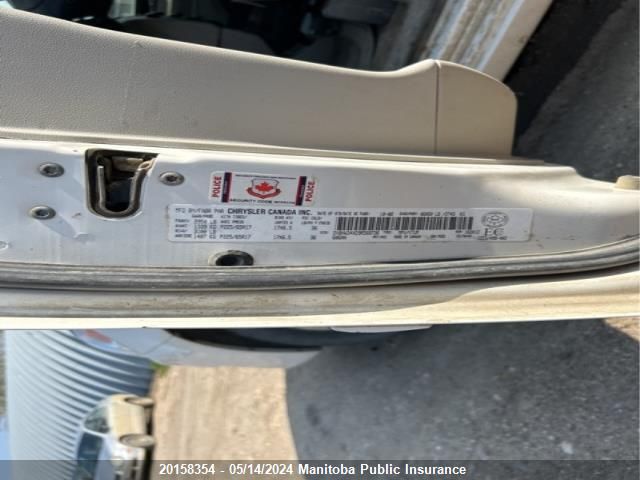 2009 Volkswagen Routan Se VIN: 2V8HW34X29R568736 Lot: 20158354