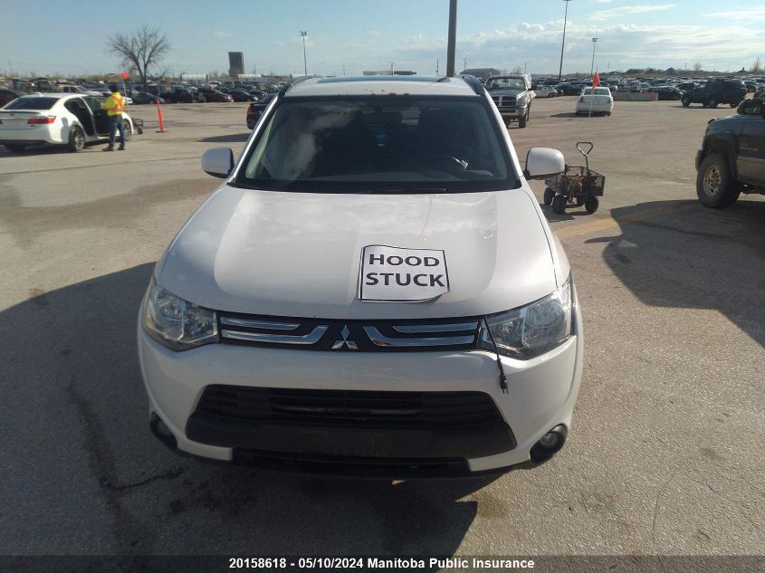 2014 Mitsubishi Outlander Es VIN: JA4AZ2A34EZ606820 Lot: 20158618