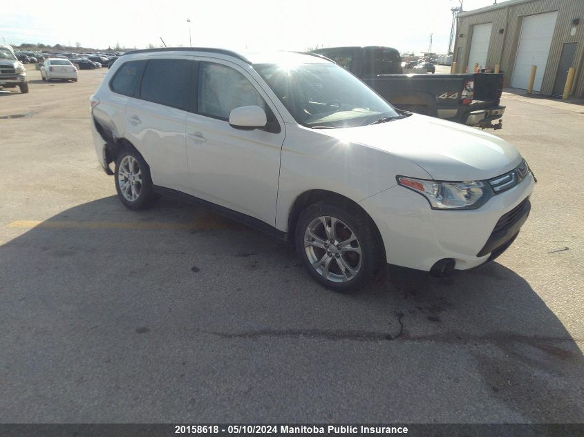 2014 Mitsubishi Outlander Es VIN: JA4AZ2A34EZ606820 Lot: 20158618