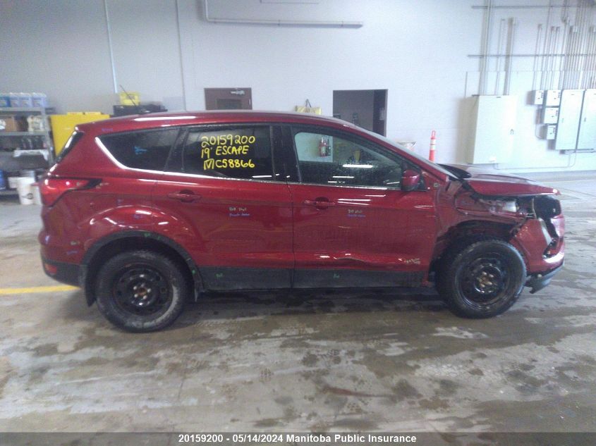 2019 Ford Escape Se VIN: 1FMCU0GDXKUC58866 Lot: 20159200