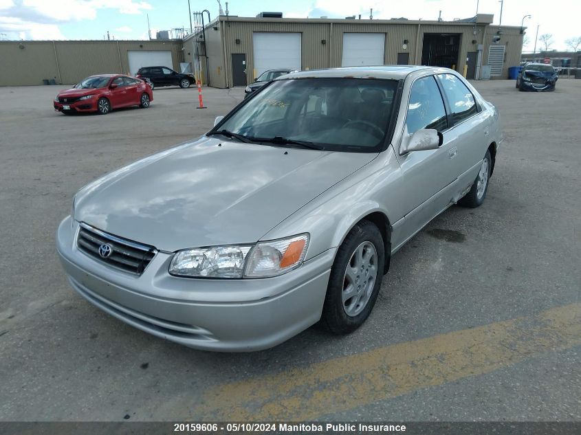 2001 Toyota Camry Le VIN: JT2BG22KX10584237 Lot: 20159606