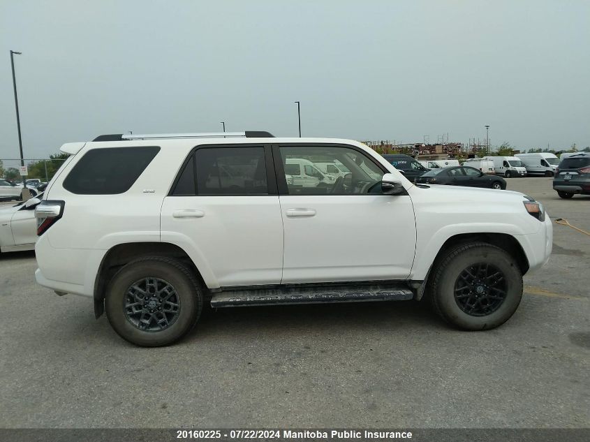 2020 Toyota 4Runner V6 VIN: JTEBU5JR9L5792546 Lot: 20160225