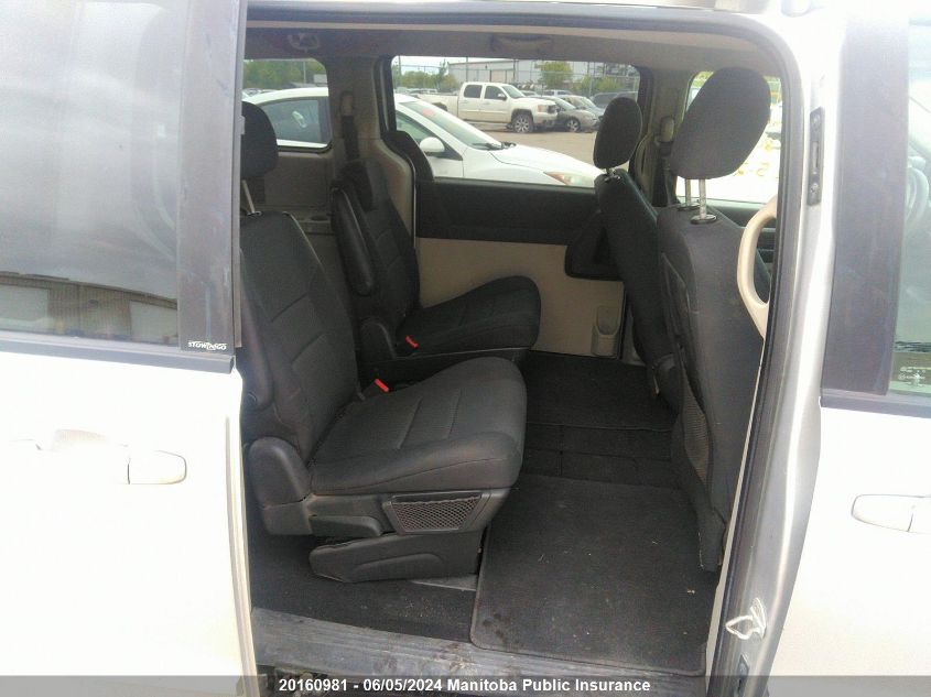 2010 Dodge Grand Caravan Se VIN: 2D4RN4DE2AR111780 Lot: 20160981