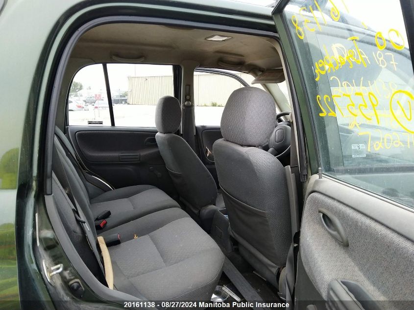 2000 Chevrolet Tracker VIN: 2CNBJ13C0Y6955722 Lot: 20161138