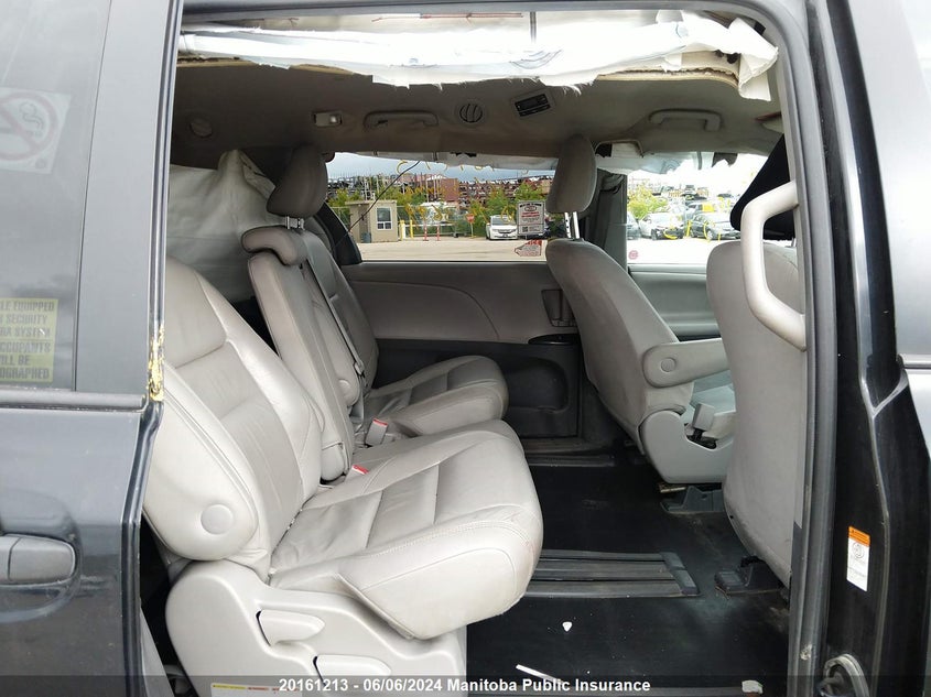 2016 Toyota Sienna V6 VIN: 5TDZK3DC9GS753699 Lot: 20161213