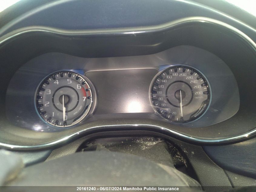 2015 Chrysler 200 C VIN: 1C3CCCBB6FN588328 Lot: 20161240