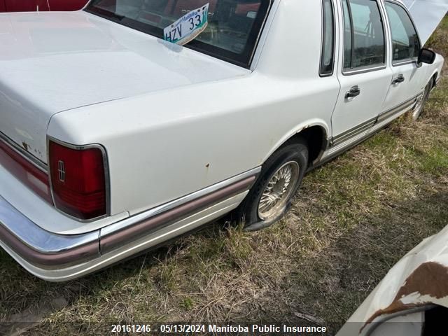 1990 Lincoln Town Car VIN: 1LNLM81F3LY744387 Lot: 20161246