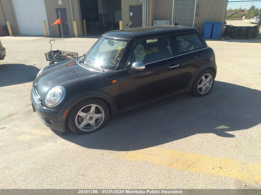 2008 Mini Cooper VIN: WMWMF33598TT65695 Lot: 20161786