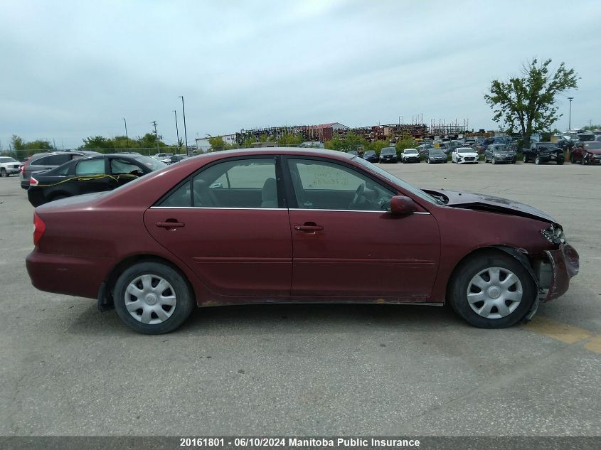 2004 Toyota Camry Le VIN: 4T1BE32K74U260688 Lot: 20161801