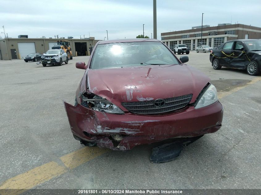 2004 Toyota Camry Le VIN: 4T1BE32K74U260688 Lot: 20161801