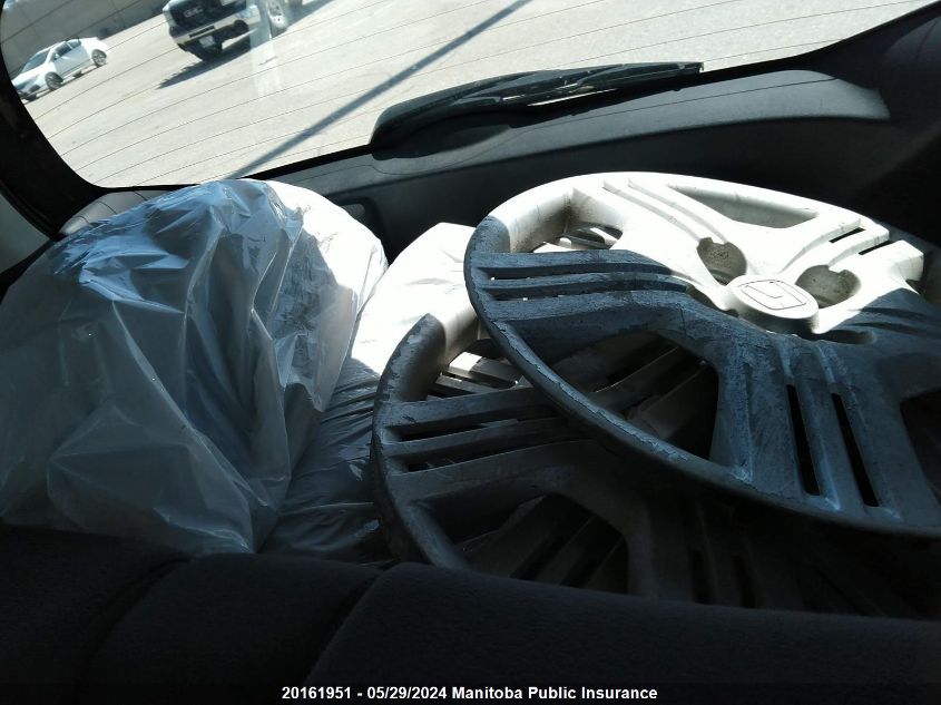 2013 Honda Fit Dx VIN: LUCGE8H50D3006816 Lot: 20161951