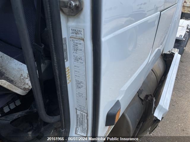 2005 Volvo (Amalgamated) VIN: MBPGSIN6504 Lot: 20161966