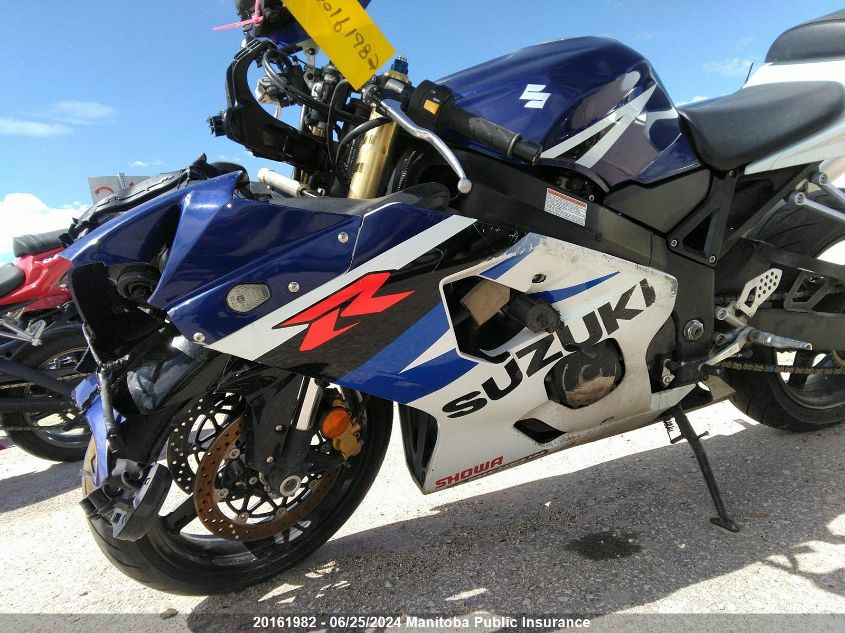 2004 Suzuki Gsx-R750 VIN: JS1GR7JA742102842 Lot: 20161982