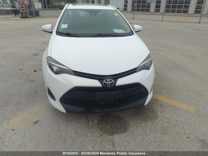 2018 Toyota Corolla Le VIN: 2T1BURHE7JC073696 Lot: 20162052