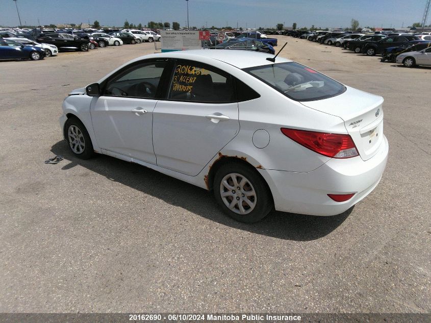 2013 Hyundai Accent L VIN: KMHCT4AE0DU437075 Lot: 20162690