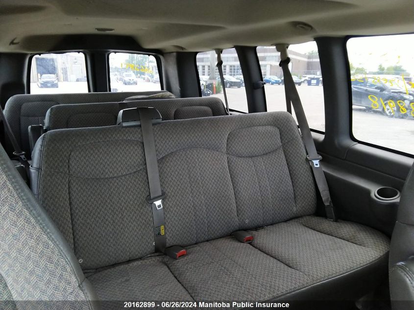 2004 Chevrolet Express 1500 VIN: 1GNFG15T841188918 Lot: 20162899