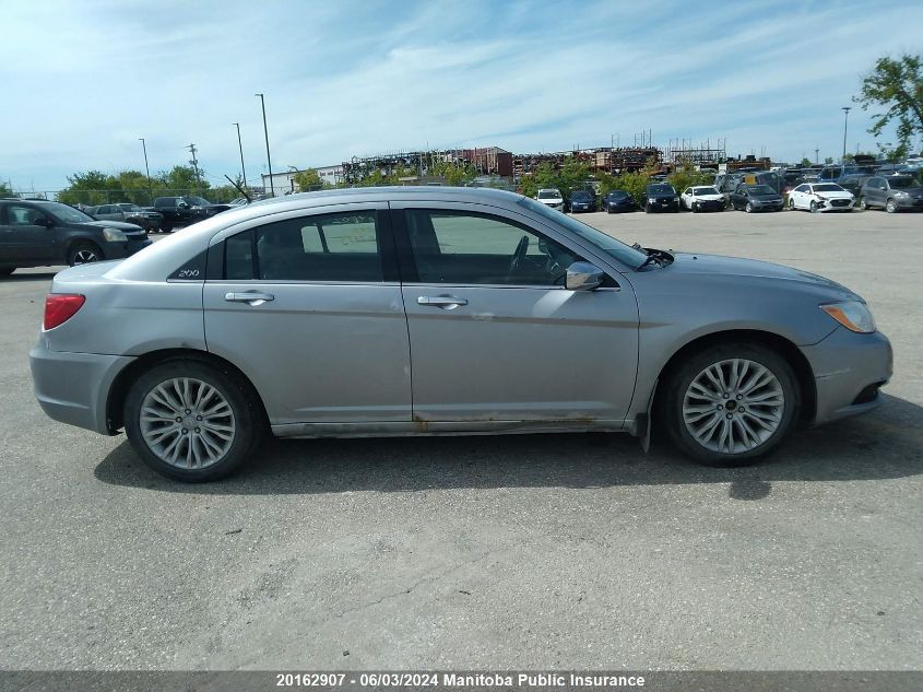 2013 Chrysler 200 Limited V6 VIN: 1C3CCBCG8DN757993 Lot: 20162907