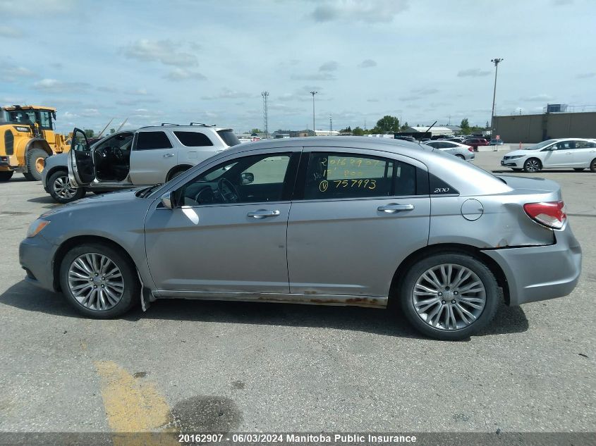 2013 Chrysler 200 Limited V6 VIN: 1C3CCBCG8DN757993 Lot: 20162907