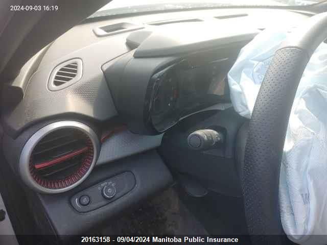 2024 Chevrolet Trax Rs VIN: KL77LGE2XRC194618 Lot: 20163158