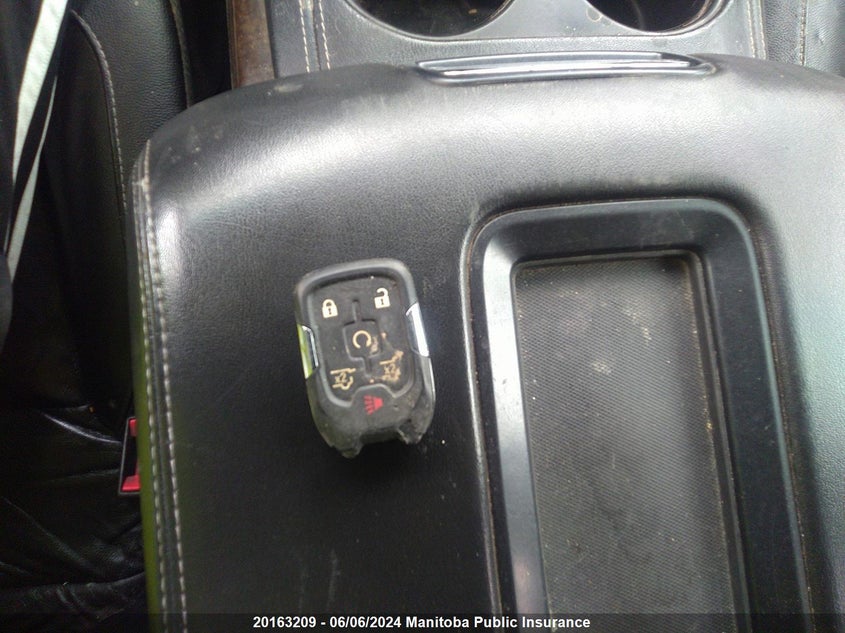 2018 Chevrolet Suburban 1500 Lt VIN: 1GNSKHKC1JR228926 Lot: 20163209