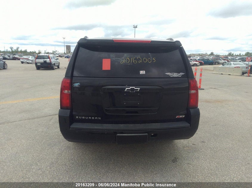 2018 Chevrolet Suburban 1500 Lt VIN: 1GNSKHKC1JR228926 Lot: 20163209