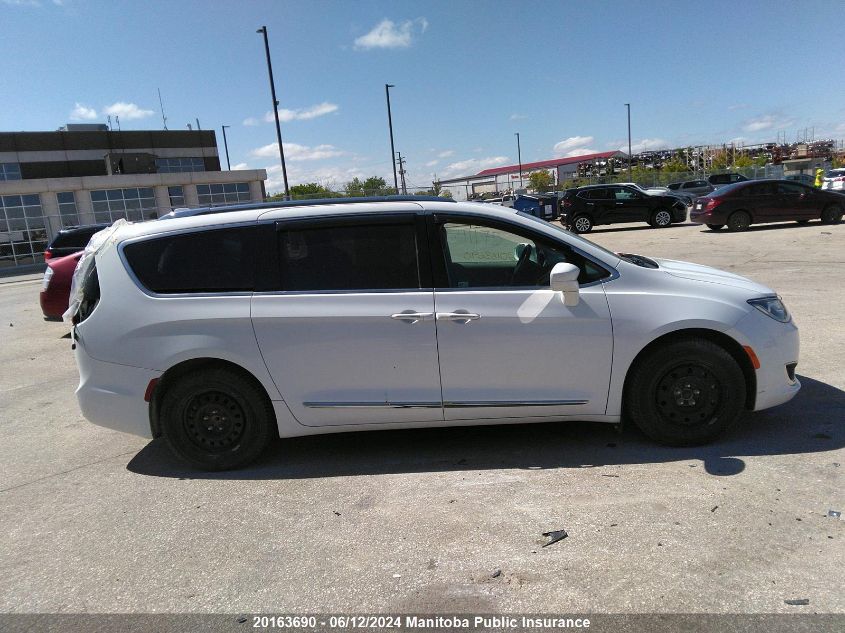 2017 Chrysler Pacifica Touring-L VIN: 2C4RC1EG6HR804329 Lot: 20163690