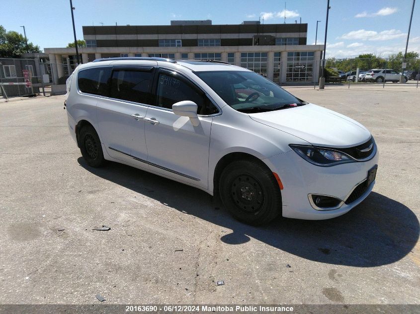 2017 Chrysler Pacifica Touring-L VIN: 2C4RC1EG6HR804329 Lot: 20163690