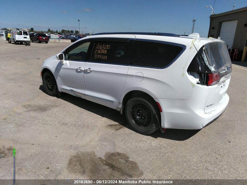 2017 Chrysler Pacifica Touring-L VIN: 2C4RC1EG6HR804329 Lot: 20163690