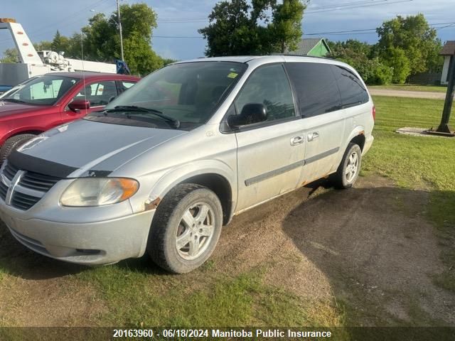 2005 Dodge Grand Caravan VIN: 1D4GP24R55B391899 Lot: 20163960