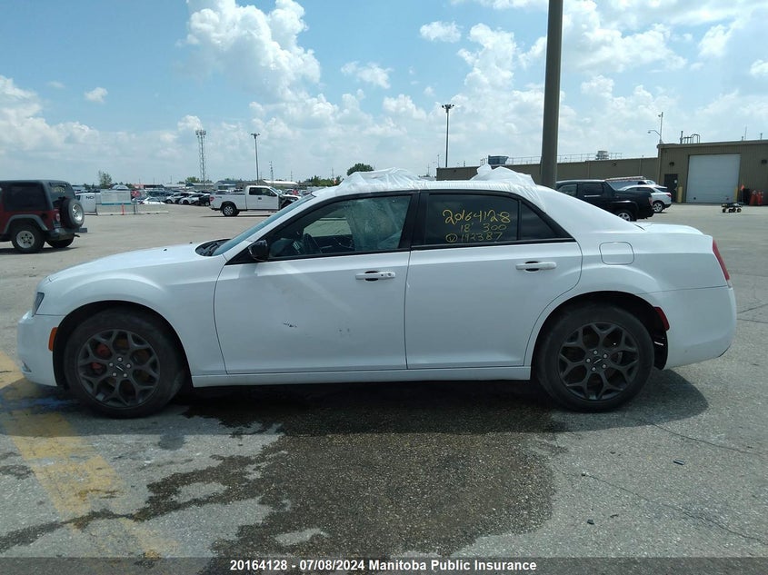2018 Chrysler 300 S VIN: 2C3CCAGG0JH192387 Lot: 20164128