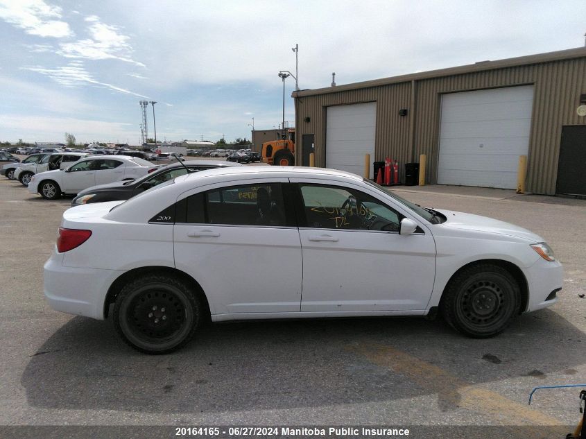 2014 Chrysler 200 Lx VIN: 1C3CCBAB2EN111759 Lot: 20164165