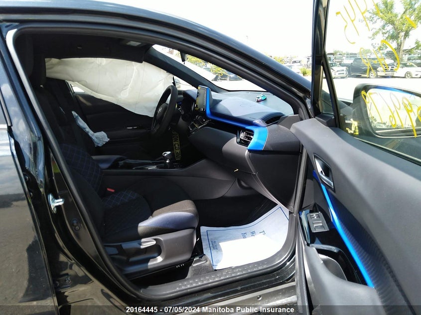 2021 Toyota C-Hr Xle Premium VIN: JTNKHMBX8M1099679 Lot: 20164445