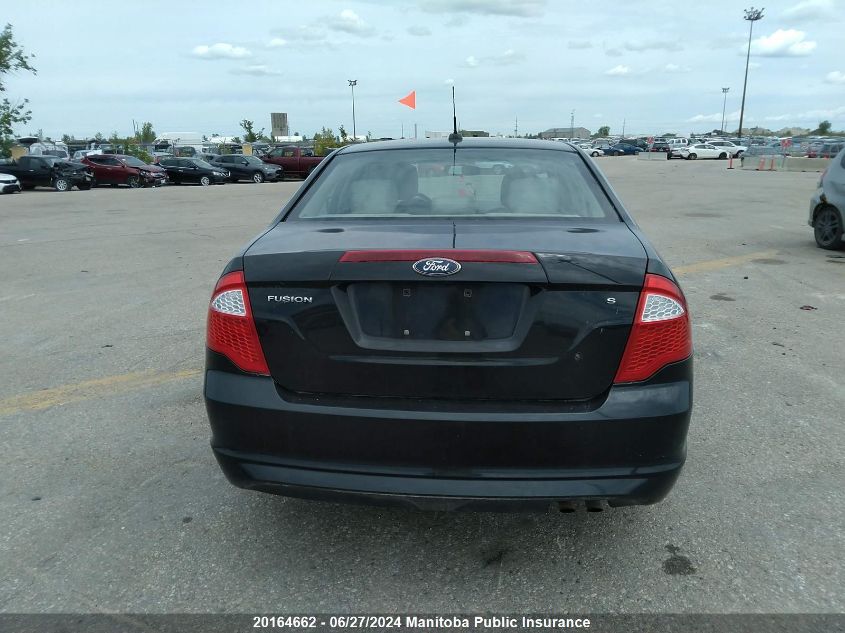 2011 Ford Fusion S VIN: 3FAHP0GA5BR162700 Lot: 20164662