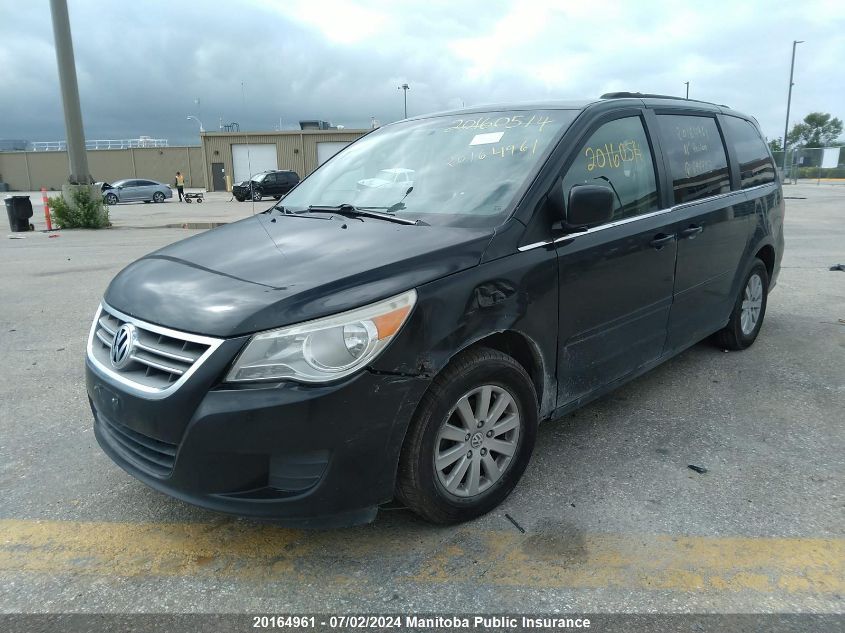 2011 Volkswagen Routan S VIN: 2V4RW3DG4BR696293 Lot: 20164961