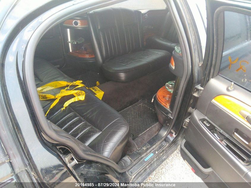 2007 Lincoln Town Car Executive VIN: 1L1FM88W57Y609986 Lot: 20164985