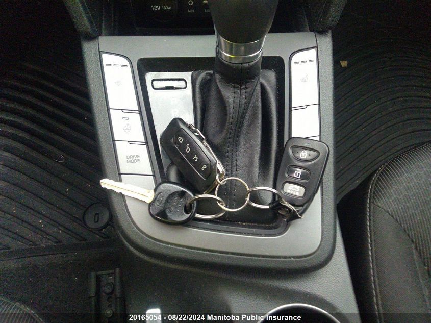 2017 Hyundai Elantra Gl VIN: KMHD84LFXHU421080 Lot: 20165054